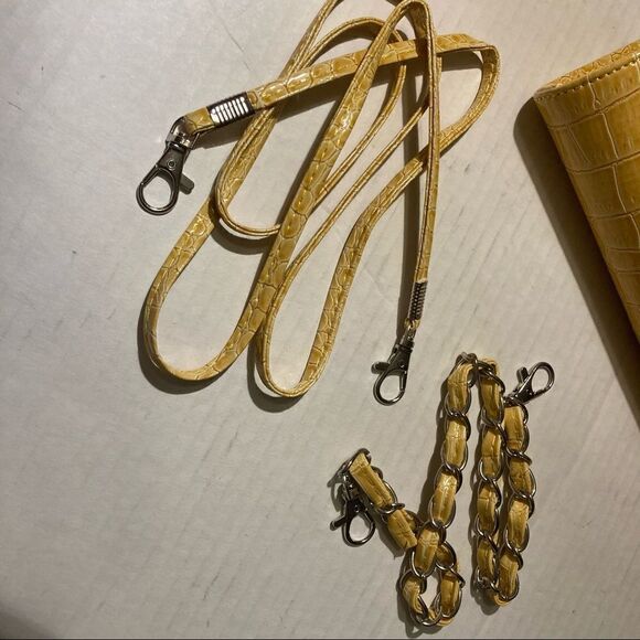 Clutch purse/bag, evening bag, Yellow, with 2 straps,New Without Tags - Picture 10 of 13